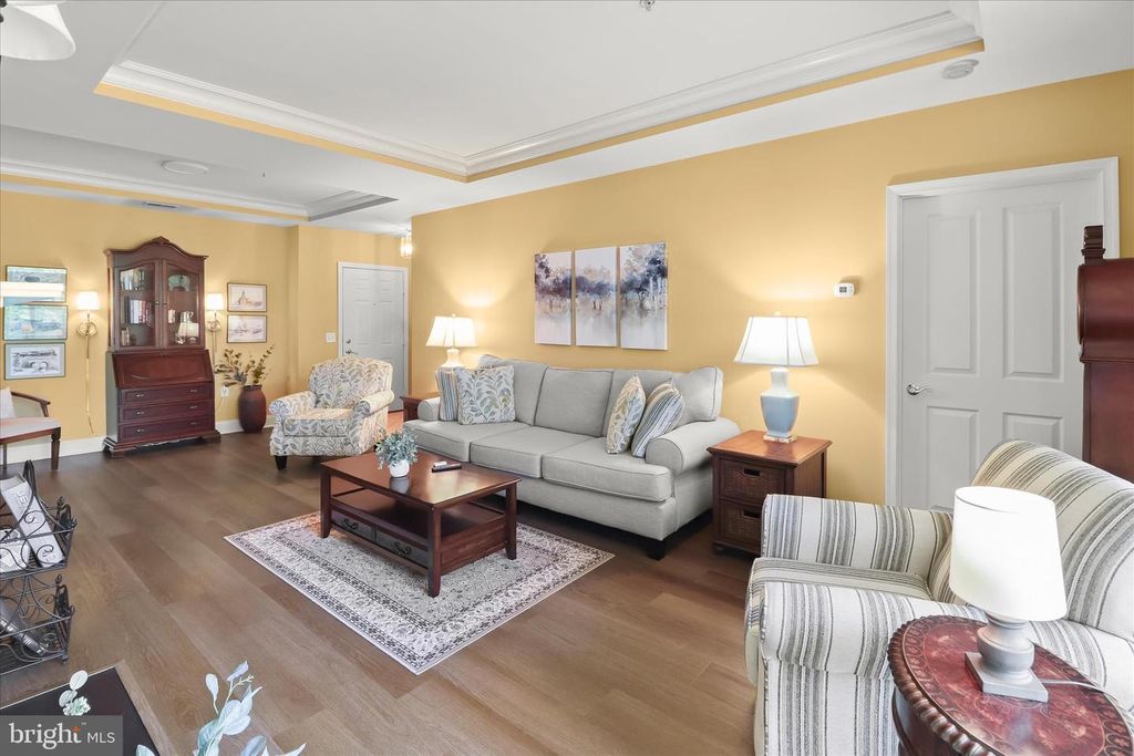 Image 5 of property listing at 2520 WATERSIDE DR #112, Frederick, MD 21701