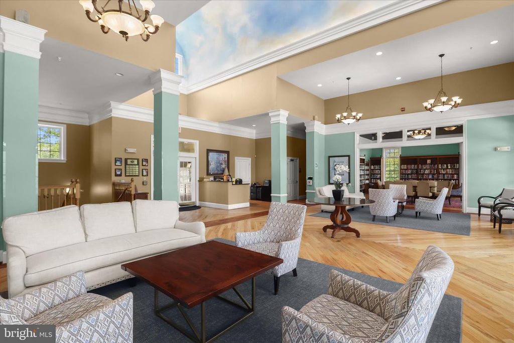 Image 70 of property listing at 2520 WATERSIDE DR #112, Frederick, MD 21701
