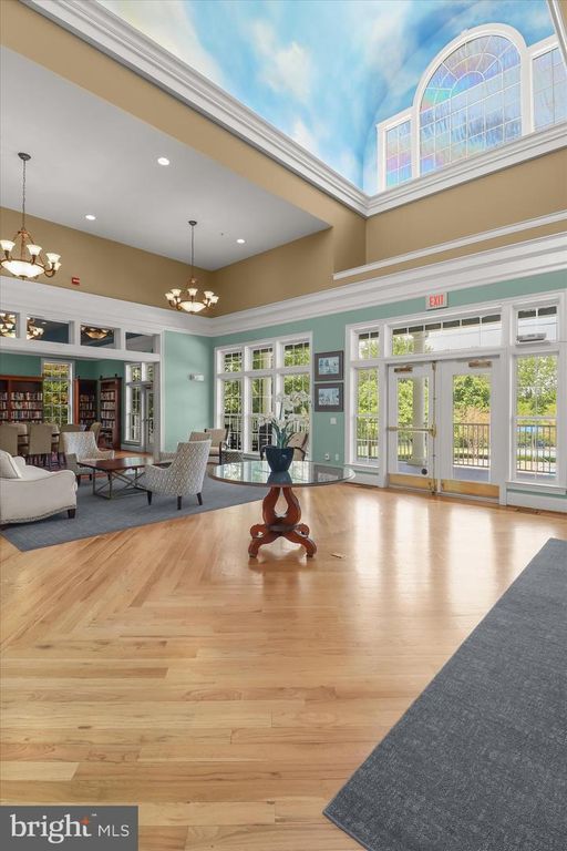 Image 72 of property listing at 2520 WATERSIDE DR #112, Frederick, MD 21701