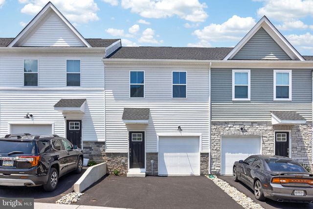 113 ABRAMO VICTOR DR, Downingtown, PA 19335