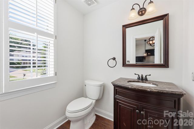 6832 Charter Hills Road, Charlotte, NC 28277