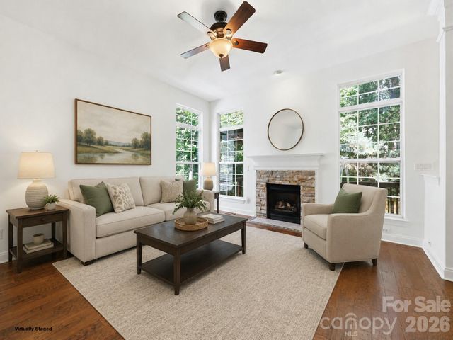 6832 Charter Hills Road, Charlotte, NC 28277