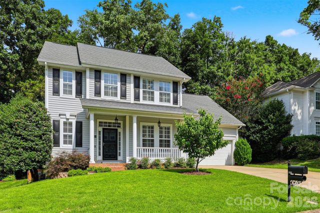 6832 Charter Hills Road, Charlotte, NC 28277
