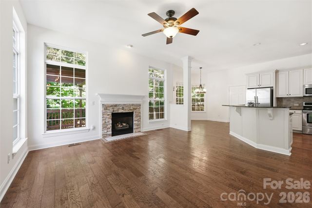 6832 Charter Hills Road, Charlotte, NC 28277