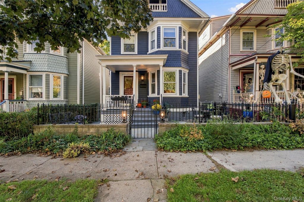 27 N Dutcher Street, Irvington, NY 10533 — exterior