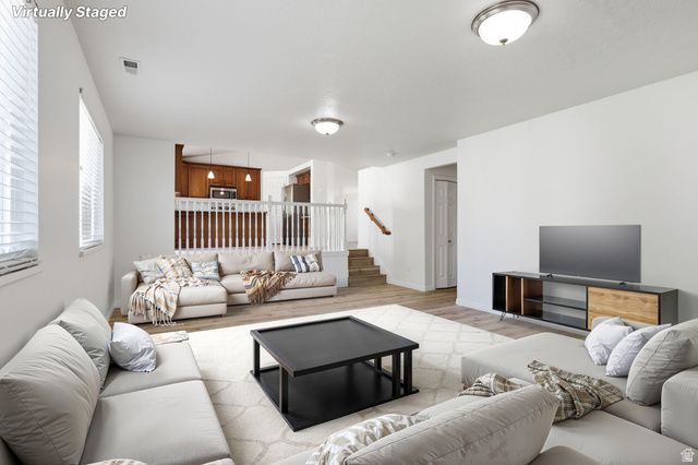 342 N ALFORD CT, North Salt Lake, UT 84054