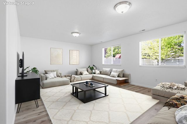 342 N ALFORD CT, North Salt Lake, UT 84054