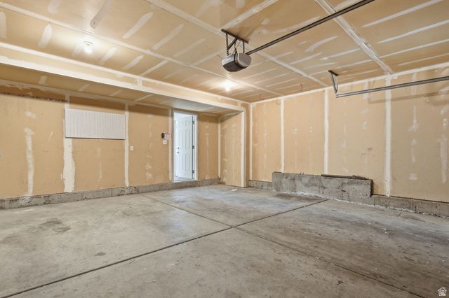 342 N ALFORD CT, North Salt Lake, UT 84054