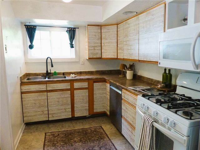 2723 Titus Avenue Extension, Irondequoit, NY 14622