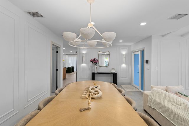 1050 SW 1ST Street, Boca Raton, FL 33486