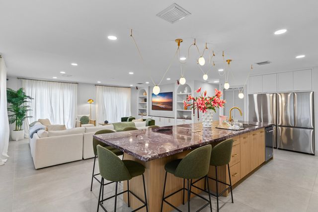 1050 SW 1ST Street, Boca Raton, FL 33486