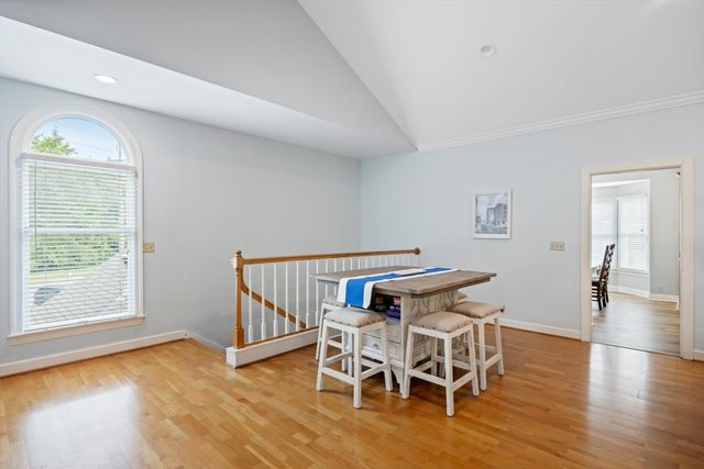 1220 Bridgewater Lane, Chattanooga, TN 37405