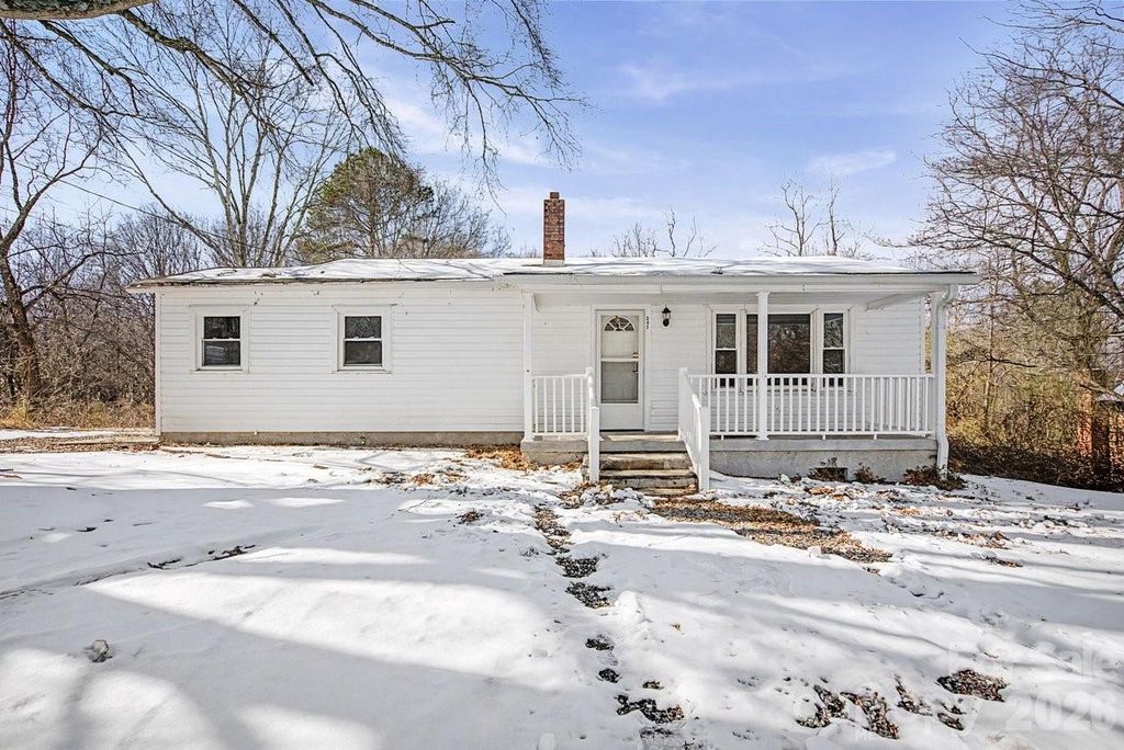 245 Gravel Hill Court, Taylorsville, NC 28681