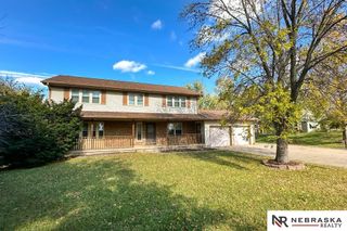 9616 Military Road, Omaha, NE 68134