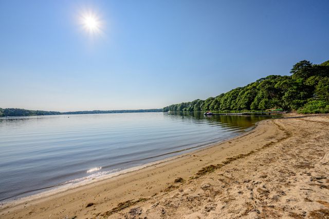129 Mayfair Road, South Dennis, MA 02660