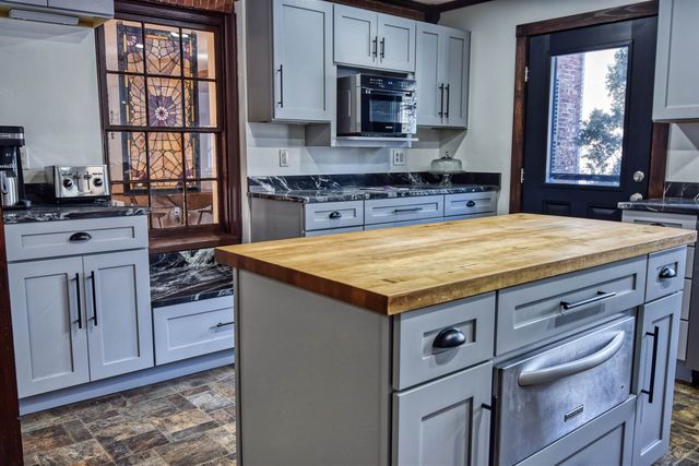 27 NH Route 25, Plymouth, NH 03264