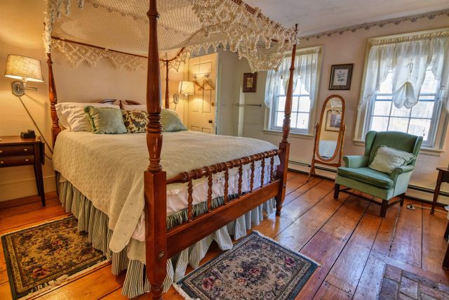 27 NH Route 25, Plymouth, NH 03264