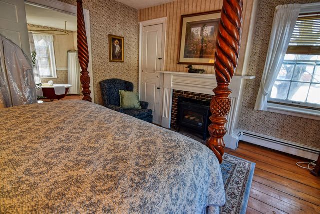 27 NH Route 25, Plymouth, NH 03264