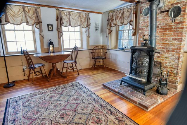 27 NH Route 25, Plymouth, NH 03264