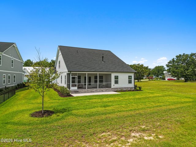 3655 Rivergate Way NE, Leland, NC 28451