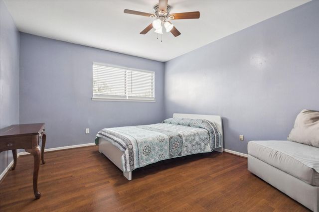 6517 Wanda Lane, Houston, TX 77074