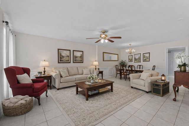 6517 Wanda Lane, Houston, TX 77074