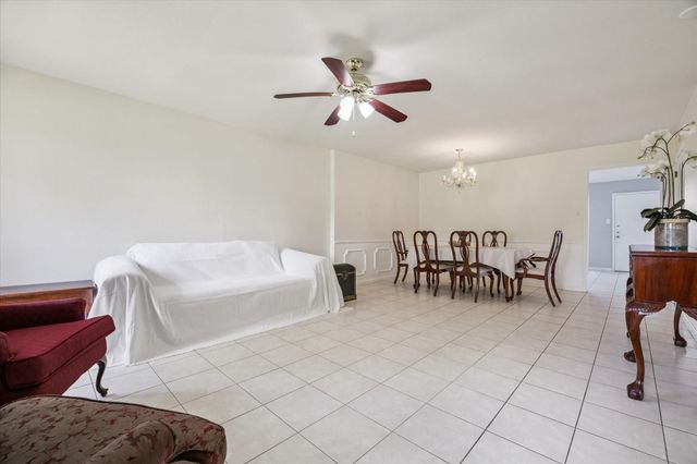 6517 Wanda Lane, Houston, TX 77074