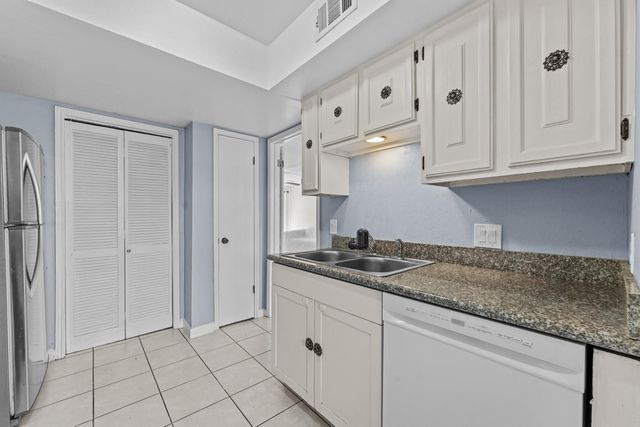 6517 Wanda Lane, Houston, TX 77074