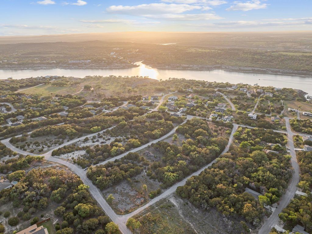 21704 O Hara LN, Leander, TX 78645