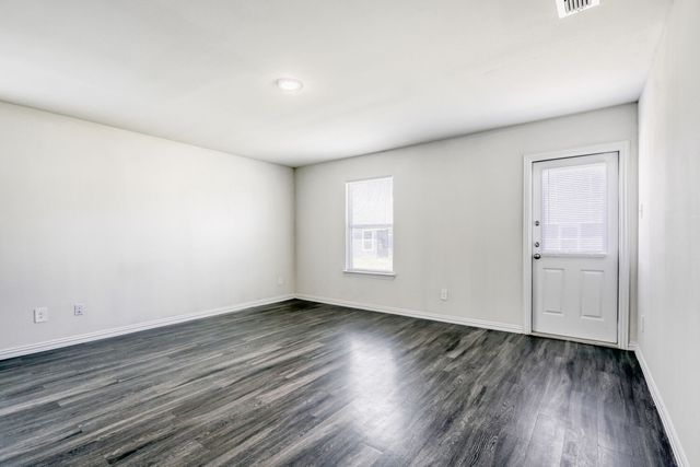 429 Shorty Street, Mabank, TX 75147