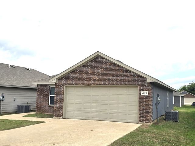 429 Shorty Street, Mabank, TX 75147