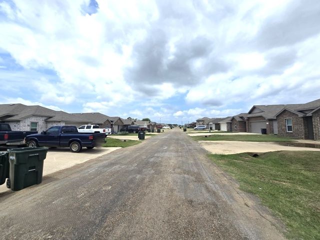429 Shorty Street, Mabank, TX 75147