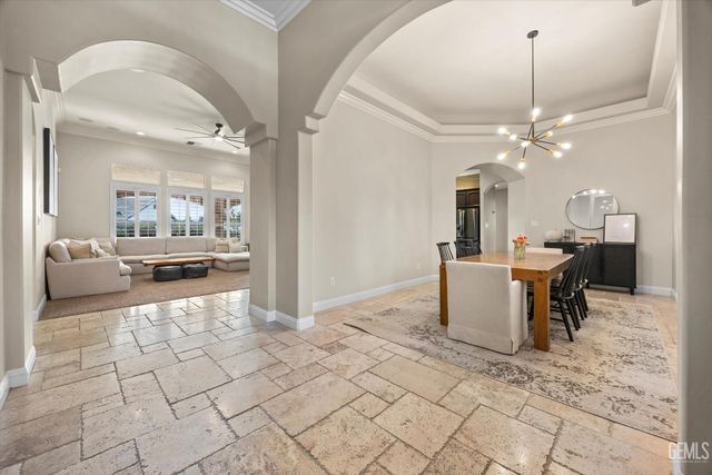 10209 Patterson Street, Bakersfield, CA 93311