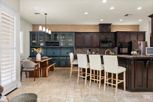 10209 Patterson Street, Bakersfield, CA 93311