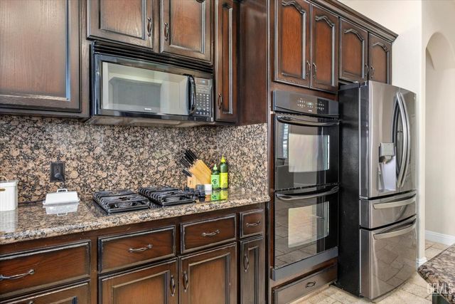 10209 Patterson Street, Bakersfield, CA 93311