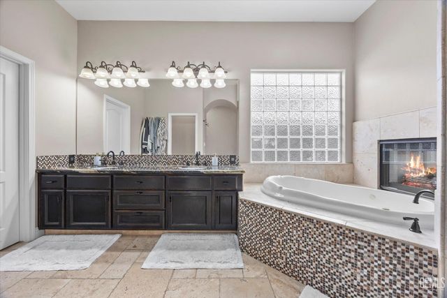 10209 Patterson Street, Bakersfield, CA 93311