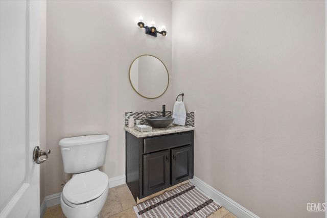 10209 Patterson Street, Bakersfield, CA 93311