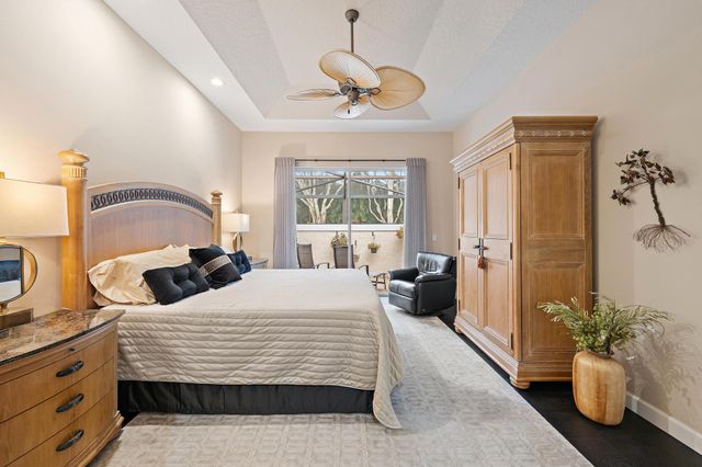 8164 Sandpiper Way, West Palm Beach, FL 33412