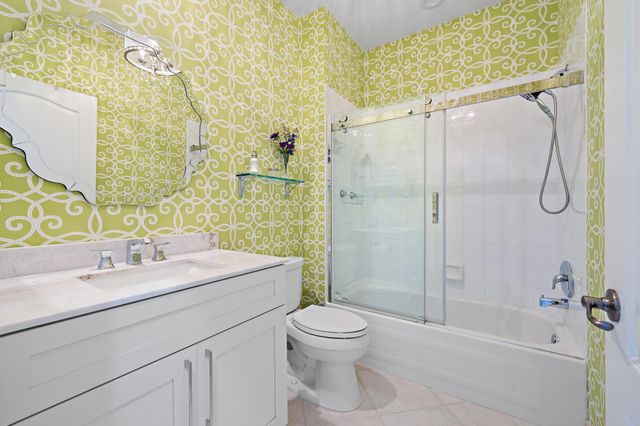 8164 Sandpiper Way, West Palm Beach, FL 33412