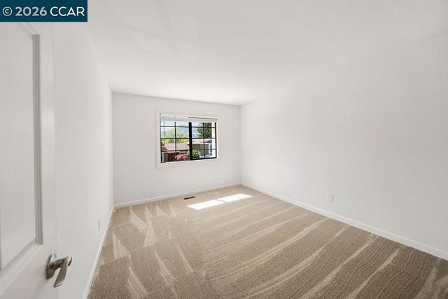 5617 Bettencourt Dr, Clayton, CA 94517