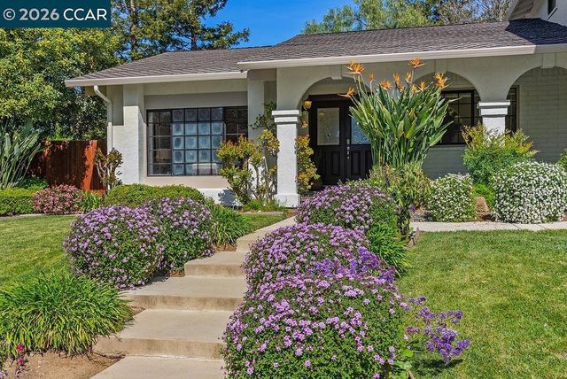 5617 Bettencourt Dr, Clayton, CA 94517