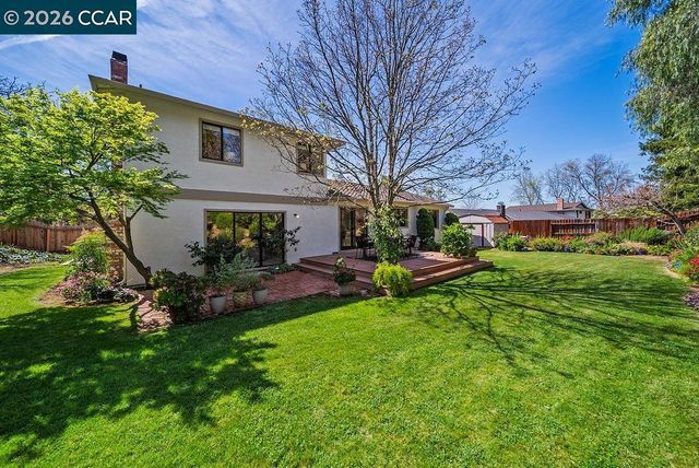 5617 Bettencourt Dr, Clayton, CA 94517