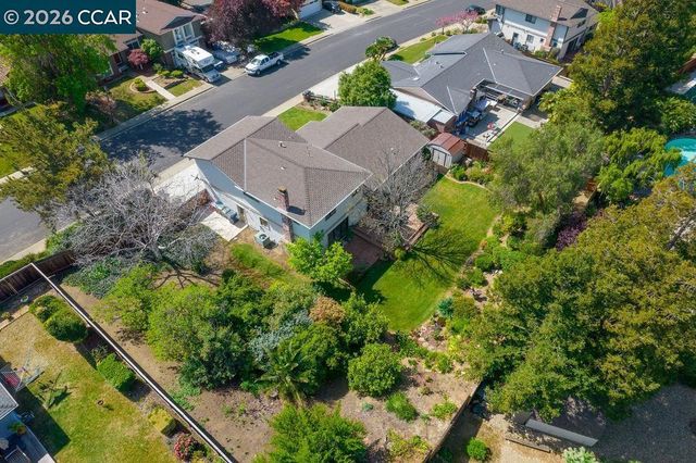 5617 Bettencourt Dr, Clayton, CA 94517