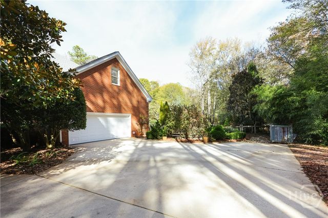 150 Walton Creek Road, Athens, GA 30607