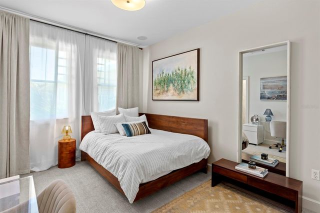 2115 W WATROUS AVENUE, Tampa, FL 33606