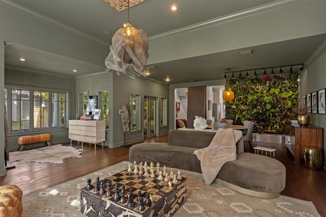 2115 W WATROUS AVENUE, Tampa, FL 33606