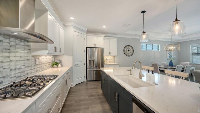 18020 CRESSWIND TERRACE, Bradenton, FL 34211