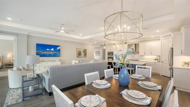 18020 CRESSWIND TERRACE, Bradenton, FL 34211