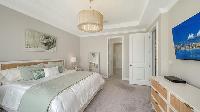 18020 CRESSWIND TERRACE, Bradenton, FL 34211