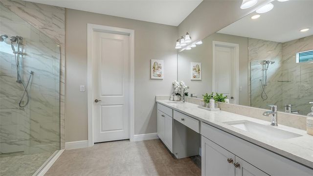 18020 CRESSWIND TERRACE, Bradenton, FL 34211